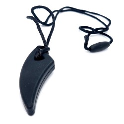 Silicone claw chewing pendant